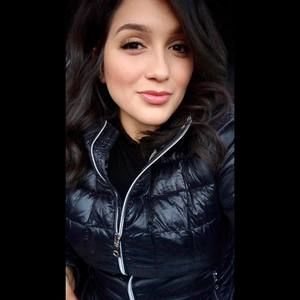 Meet your Posher, Lace